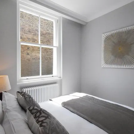 A Comfort Apartments London Exterior photo
