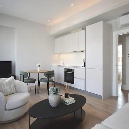 A Comfort Apartments London Exterior photo